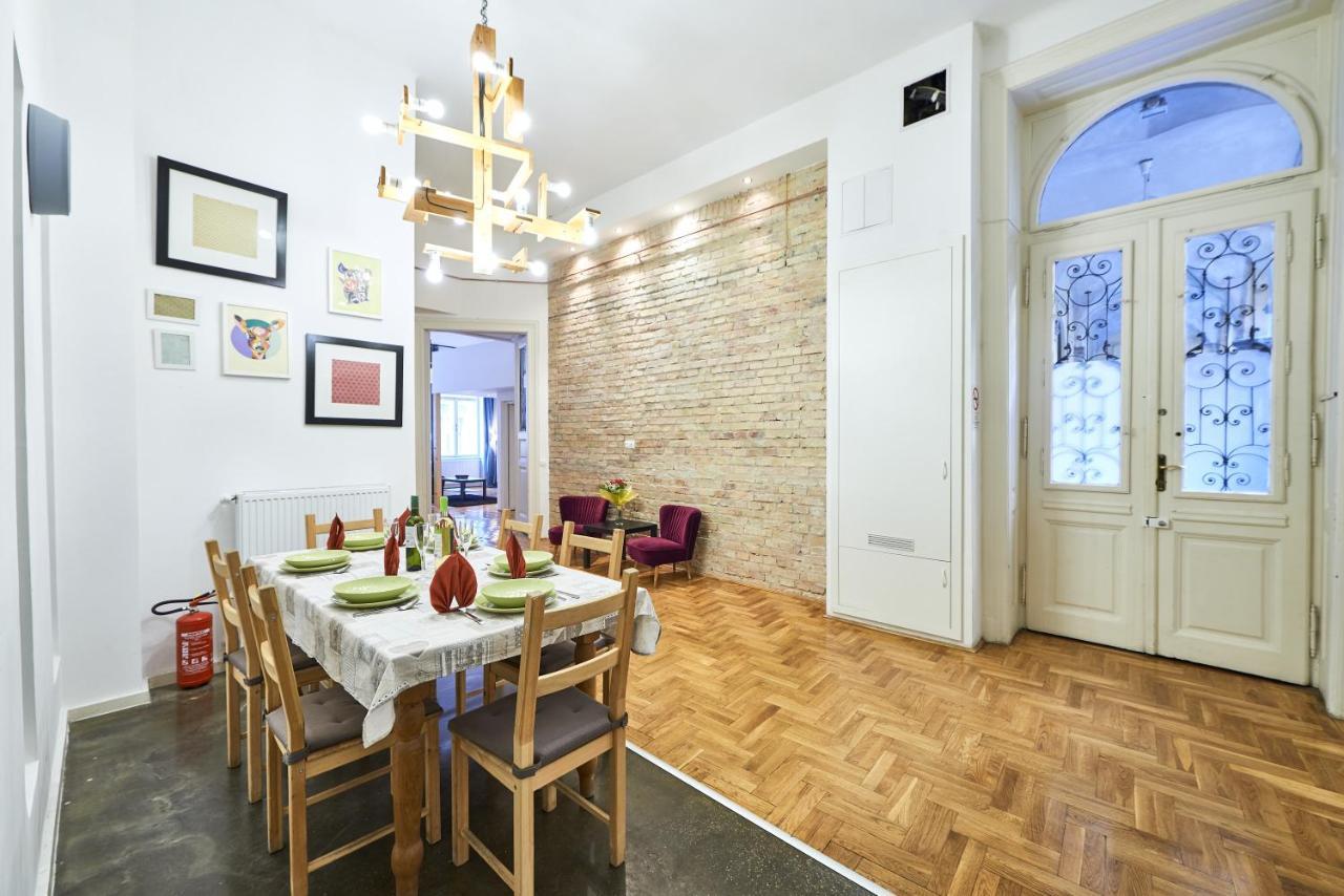 Large Apartment For Groups City Center Dist. VII Budapeste Exterior foto