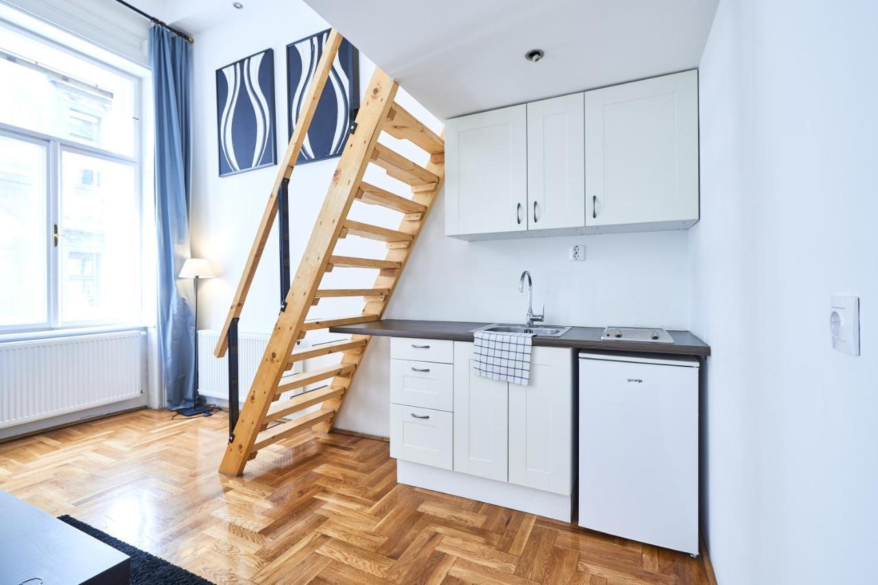 Large Apartment For Groups City Center Dist. VII Budapeste Exterior foto