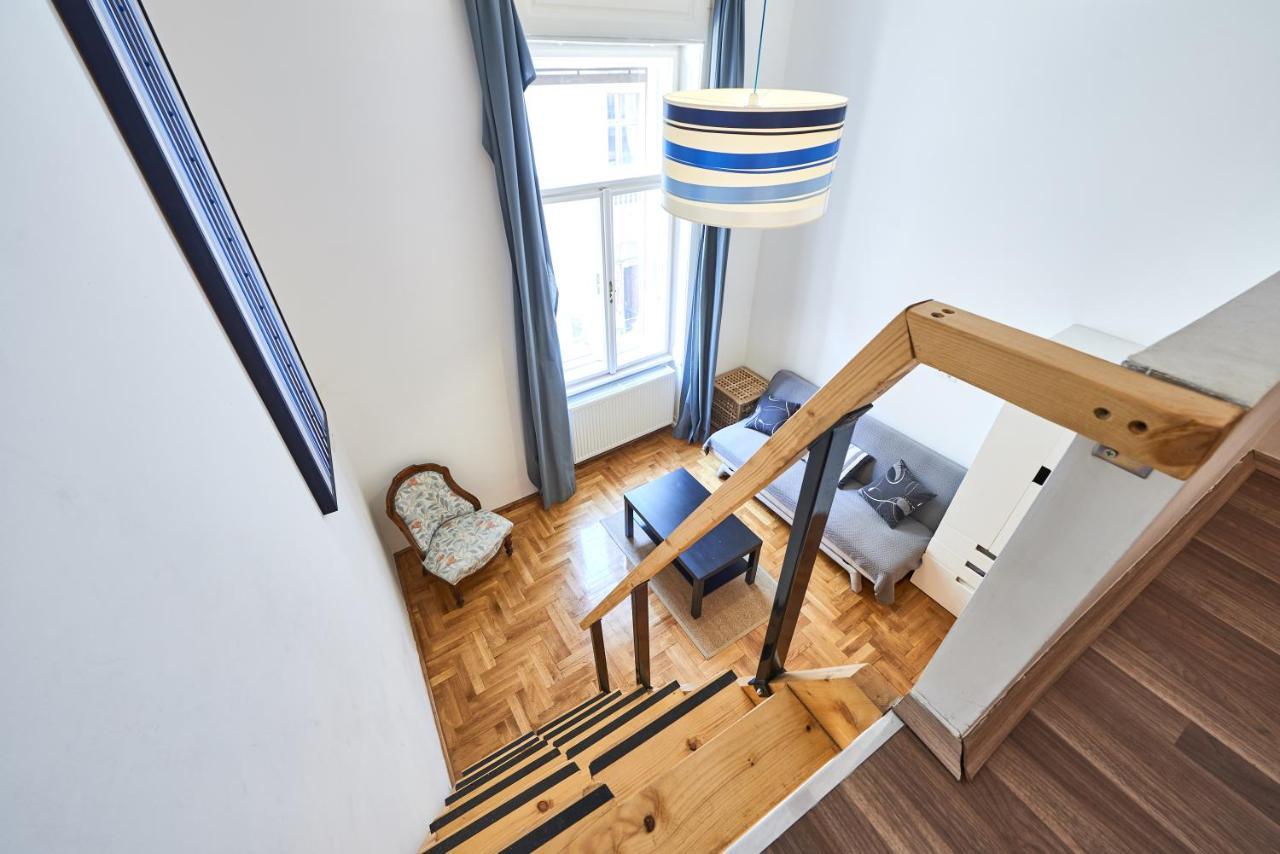 Large Apartment For Groups City Center Dist. VII Budapeste Exterior foto