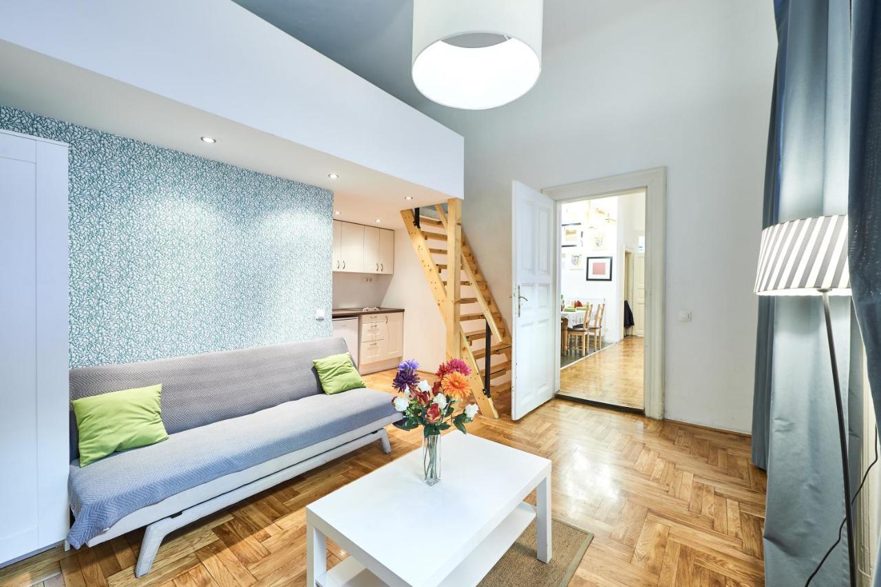 Large Apartment For Groups City Center Dist. VII Budapeste Exterior foto