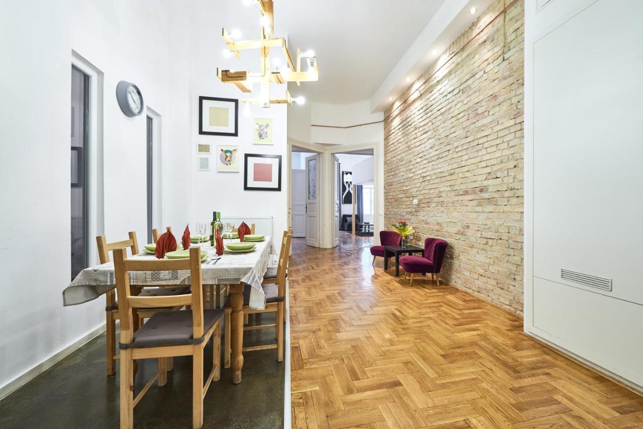 Large Apartment For Groups City Center Dist. VII Budapeste Exterior foto
