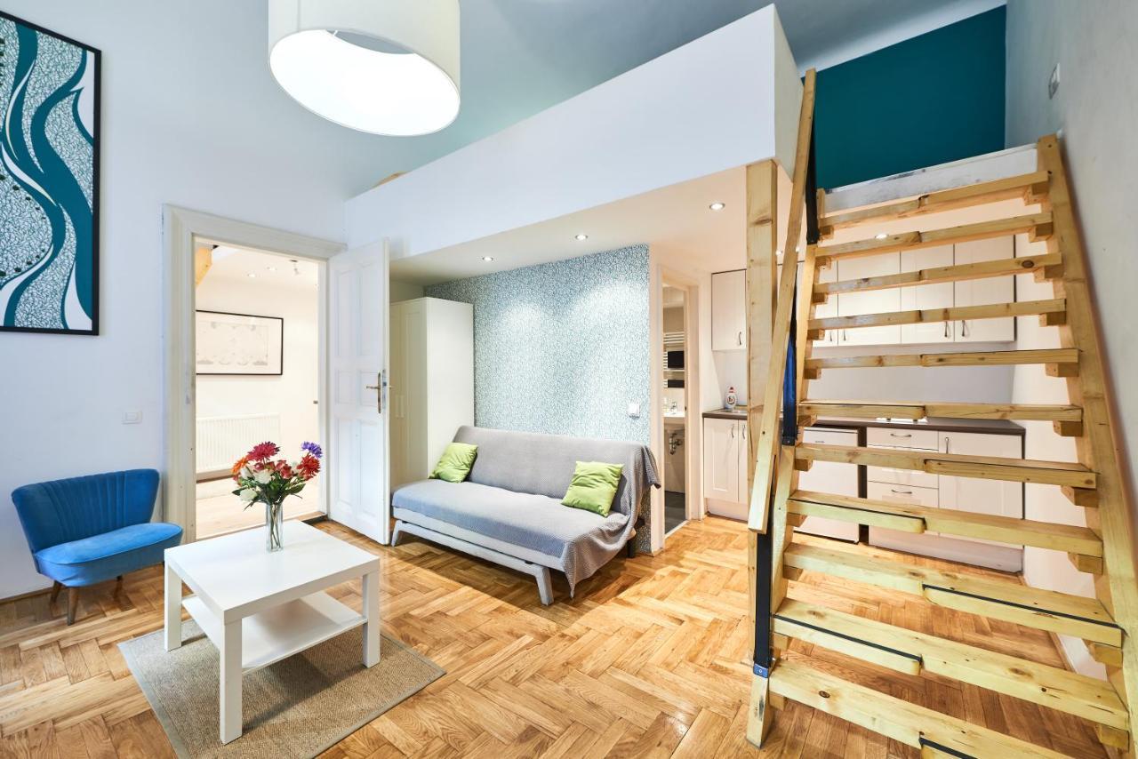 Large Apartment For Groups City Center Dist. VII Budapeste Exterior foto